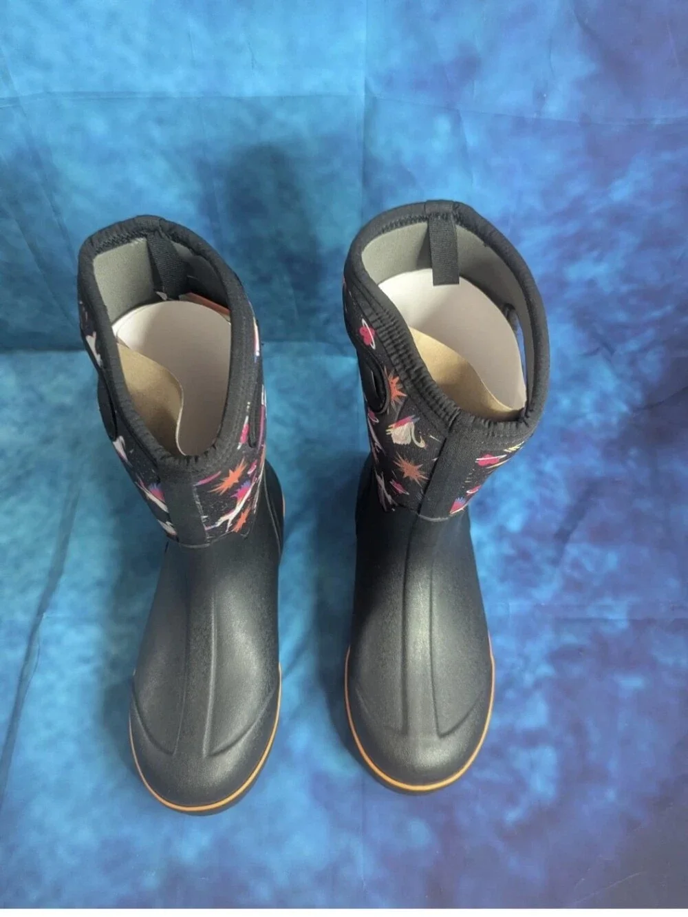BOGS Classic II Winter Boot Space Pegasus NWT Kids 7 M